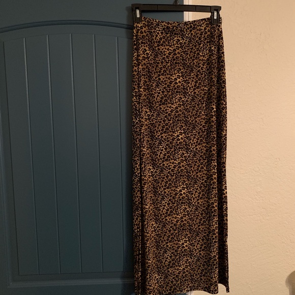 ESSEX USA Cheetah print full skirt, S - Picture 5 of 8